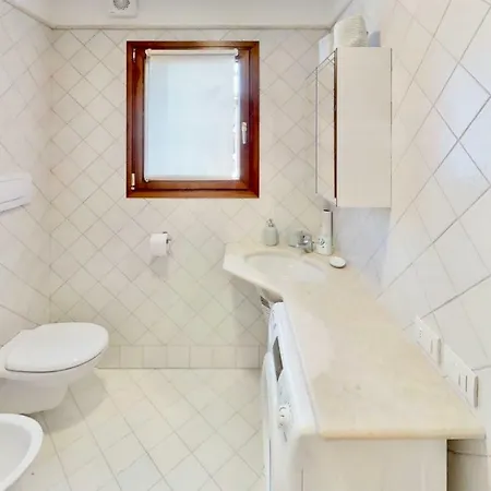 Triestevillas Lazzaretto Marina, Sea View W/ Terrace & Parking Space San Rocco (Trieste)