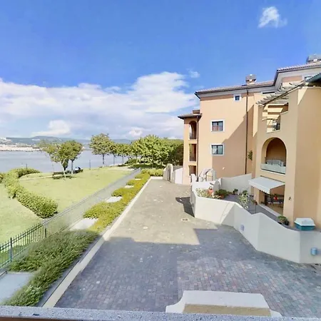 Triestevillas Lazzaretto Marina, Sea View W/ Terrace & Parking Space * San Rocco (Trieste)
